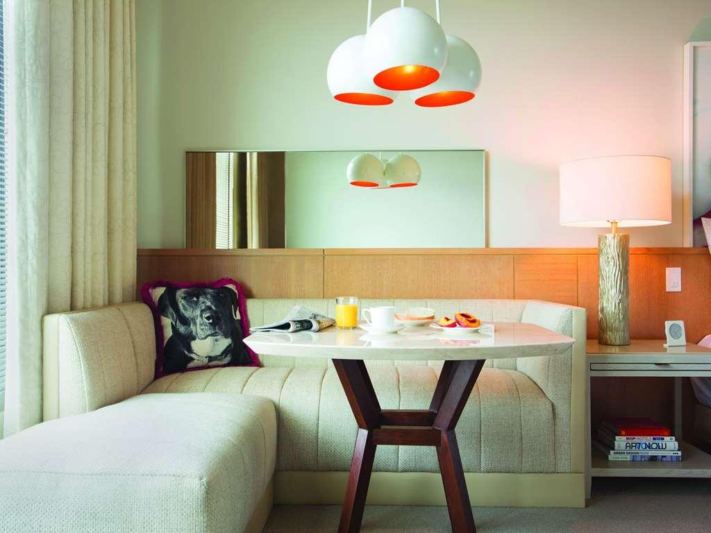 21C Museum Hotel Bentonville - Mgallery Room photo
